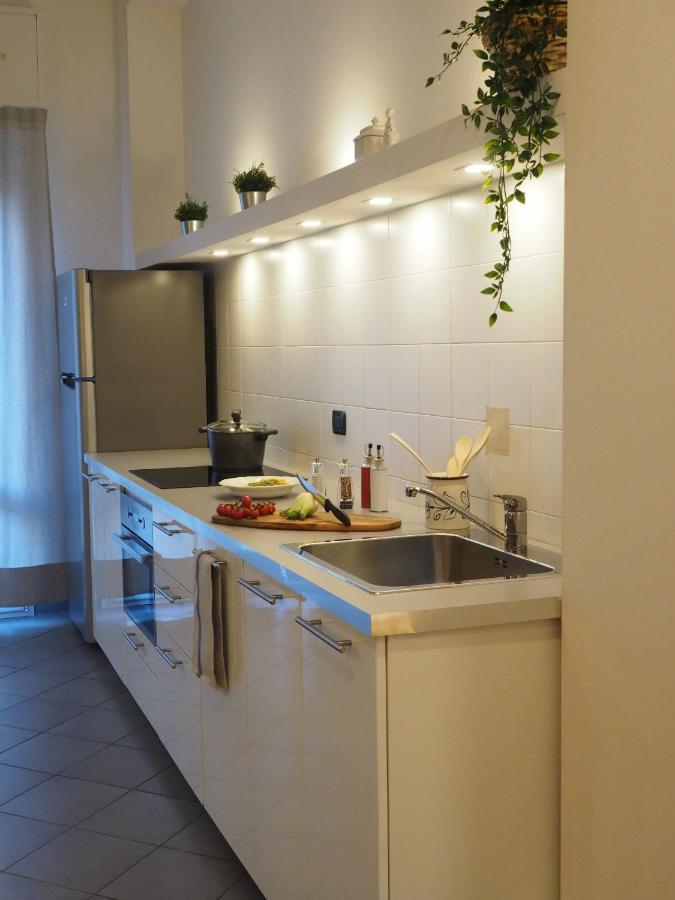 Guglielmo City Center Studio By Wonderful Italy ボローニャ エクステリア 写真